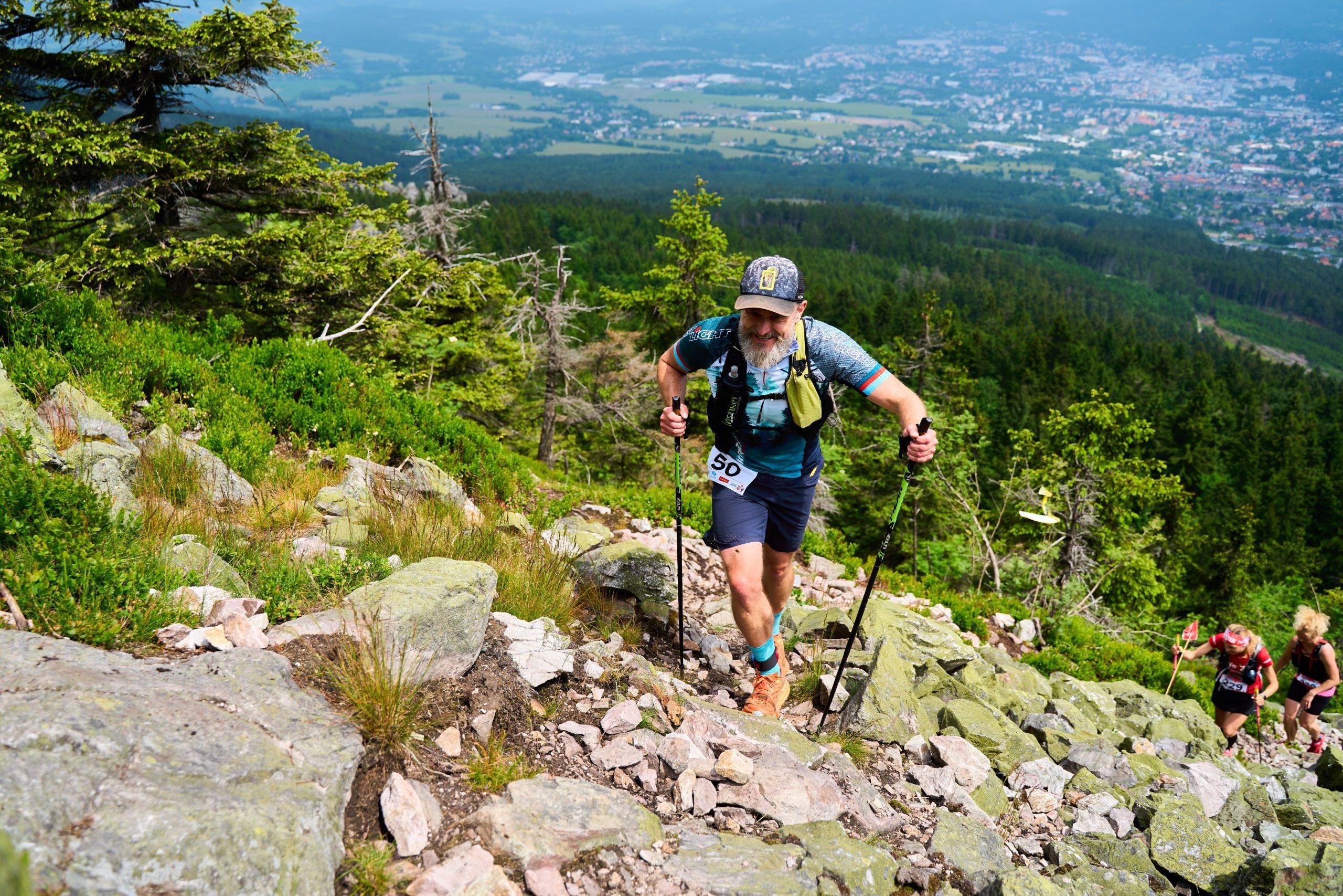 2023-06-10,11 Jested 24 697