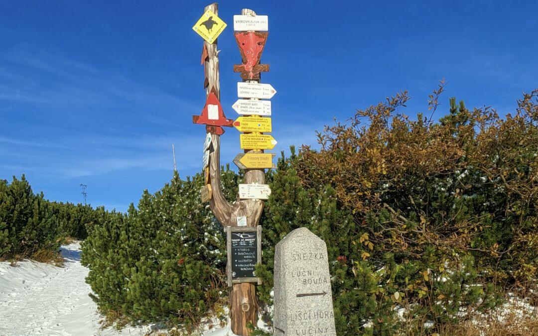 Němé značky Krkonoš: Geniální systém, který zachraňuje životy už 100 let